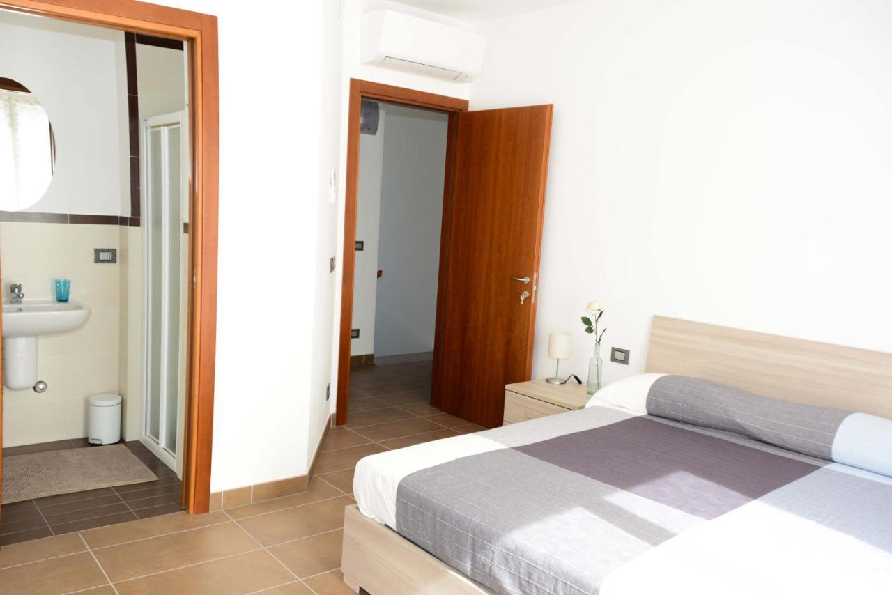 Rinaldi House Bed & Breakfast Torriana Bagian luar foto